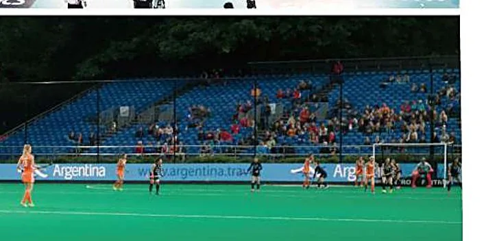 Indoor stadium perimeter boards