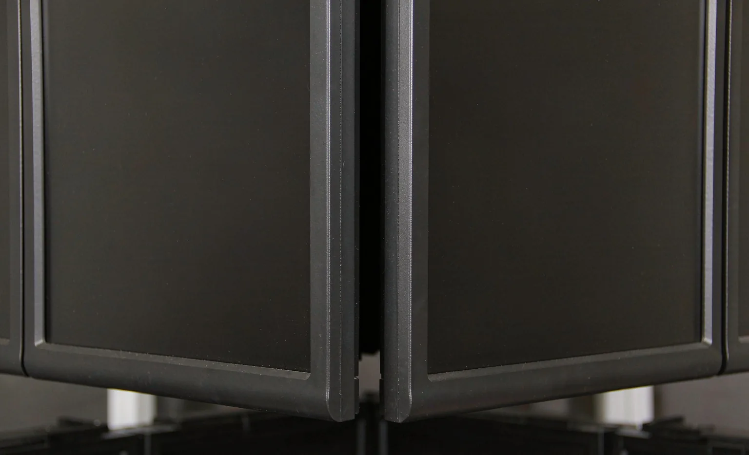 VW 3.5mm LED cabinet front and back design